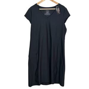 LL Bean Size XL Sport Fitness V-Neck Dress with Zippered Pocket and Cap Sleeves